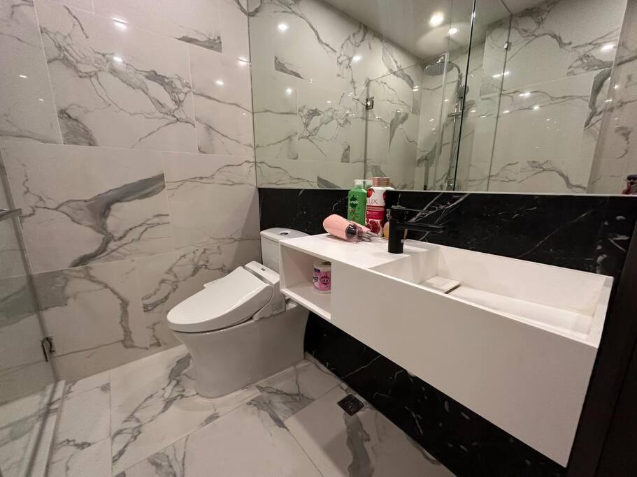 168 Sukhumvit 36精品公寓 Bangkok Esterno foto